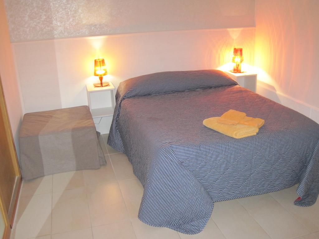 Bed and breakfast Santos *